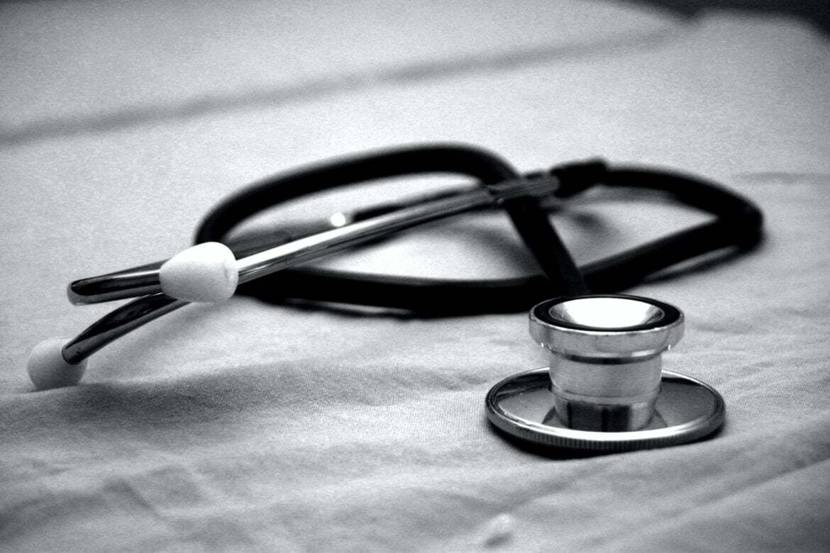 The Difference Between Public And Private Health Insurance Stop Phubbing the-difference-between-public-and-private-health-insurance-stop-phubbing